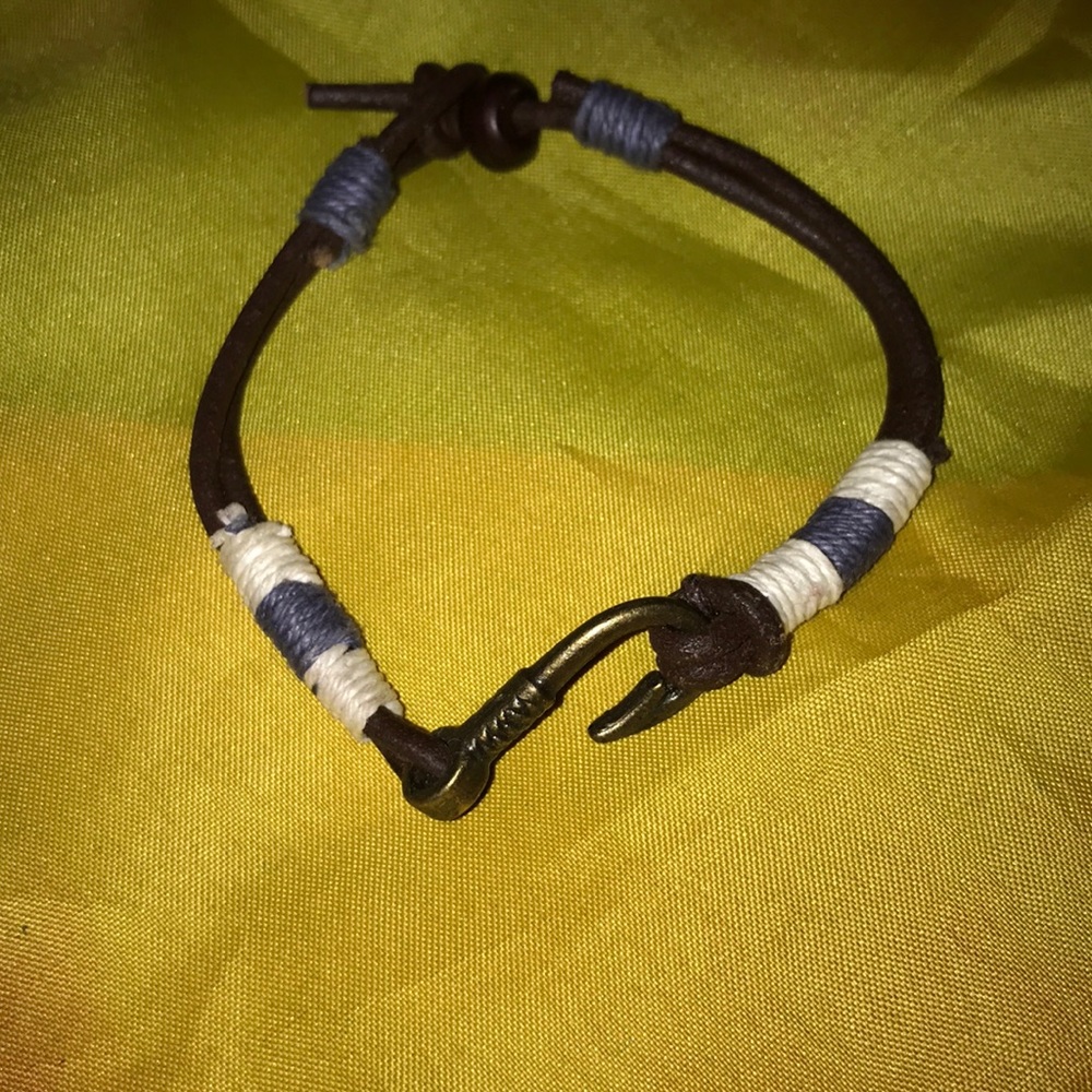 Leather bracelet